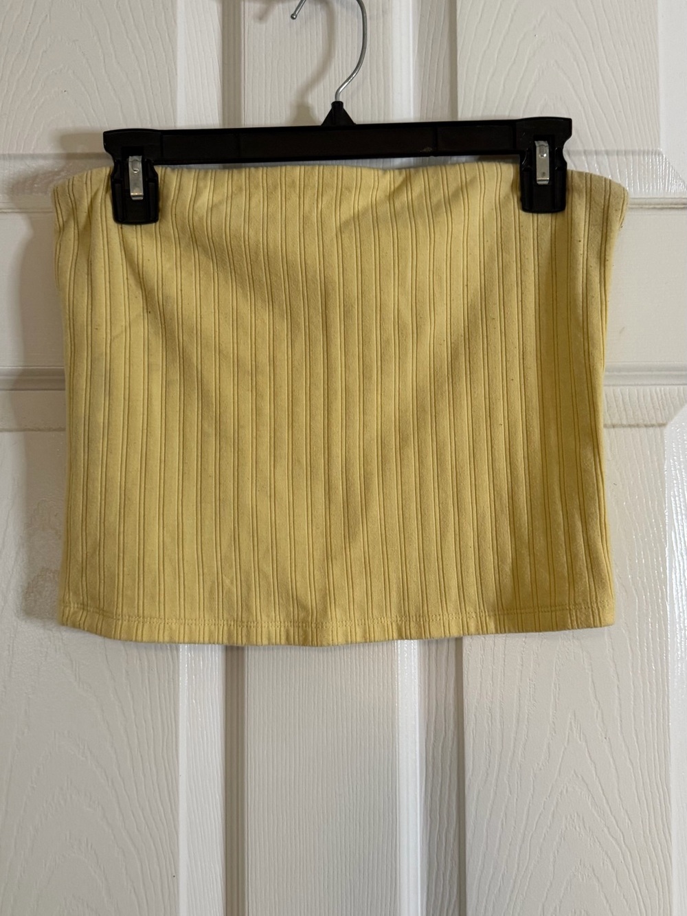 American Eagle Outfitters Yellow Ribbed Crop Top
